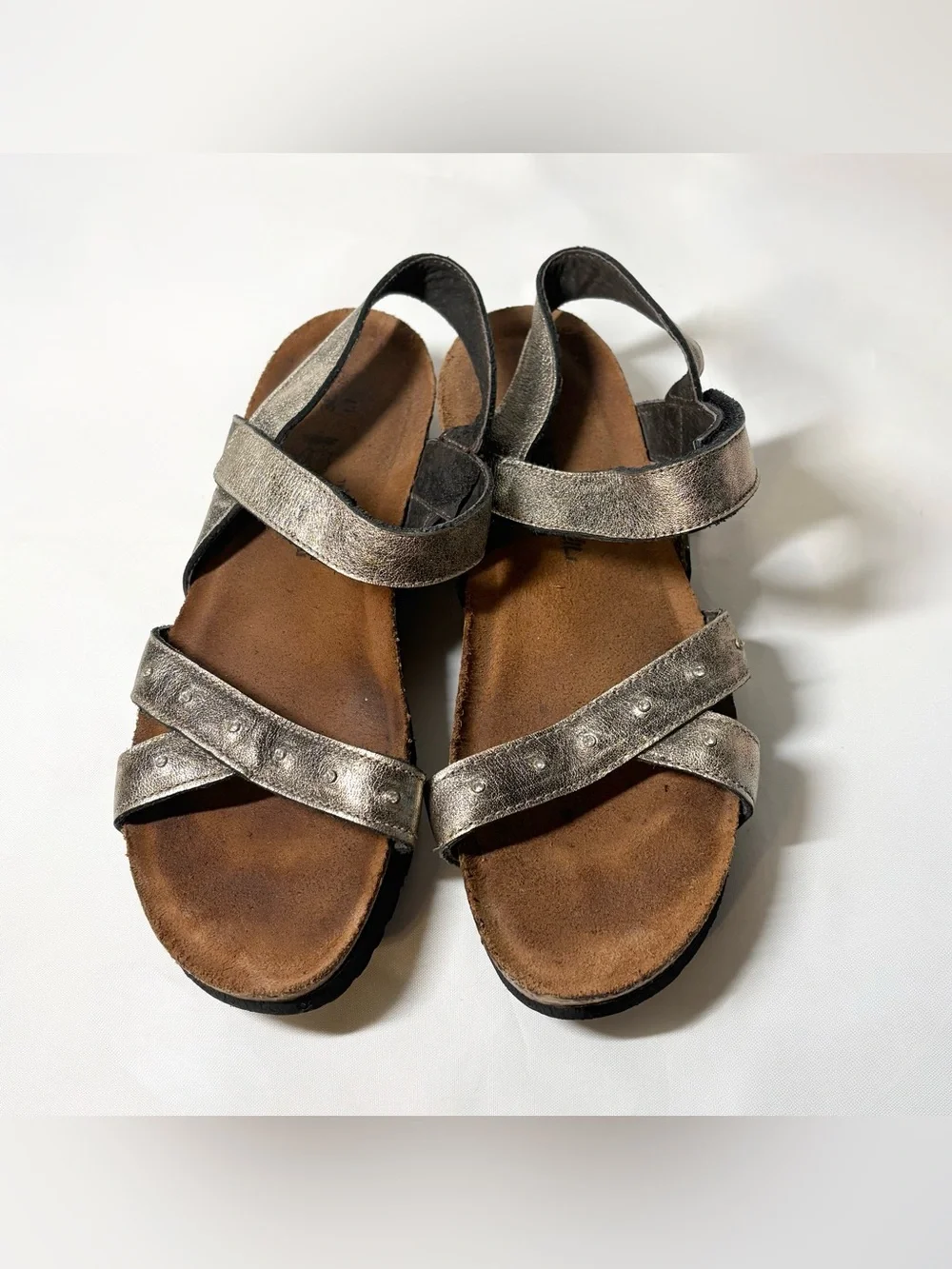 Naot Alyssa Metallic Leather Studded Adjustable Strap Comfort Sandals Size EU 38